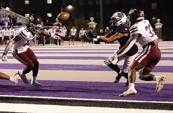 Last-gasp, last-play TD lifts Central Arkansas | The Arkansas Democrat-Gazette - Vimarsana News