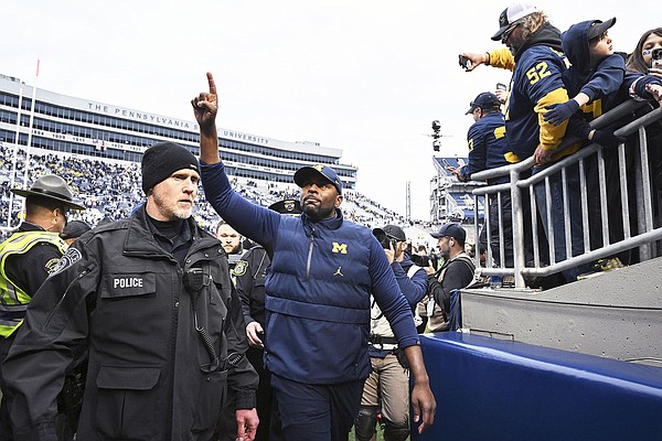 Michigan plays without Harbaugh beating Penn State Michigan plays without Harbaugh beating Penn State
