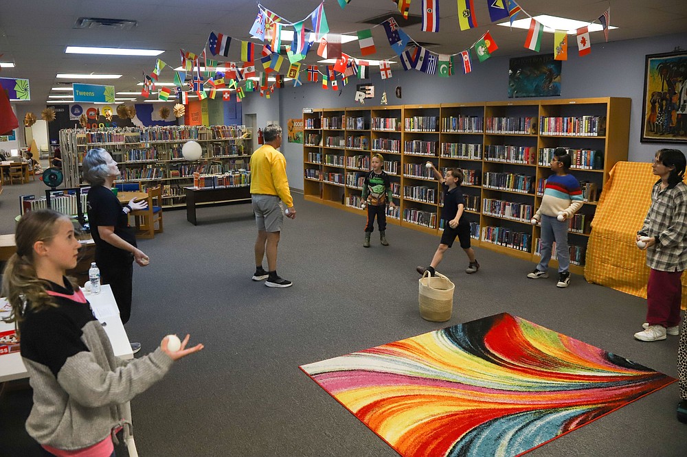 Juggling Club at Eastgate Library Chattanooga Times Free Press