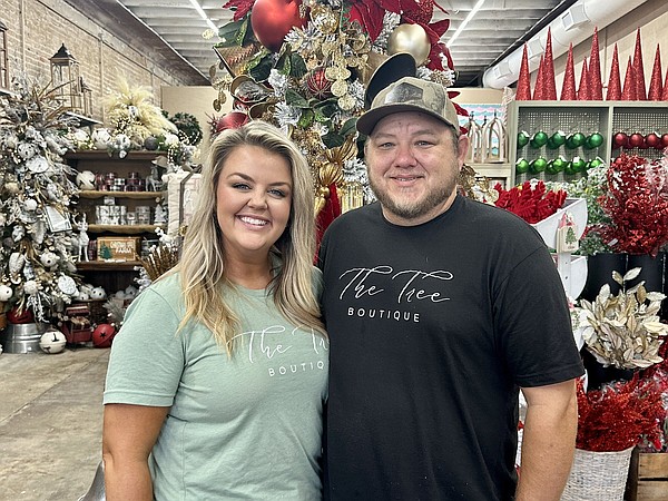 Yule store owners full of cheer | The Arkansas Democrat-Gazette - Arkansas' Best News Source - Vimarsana News