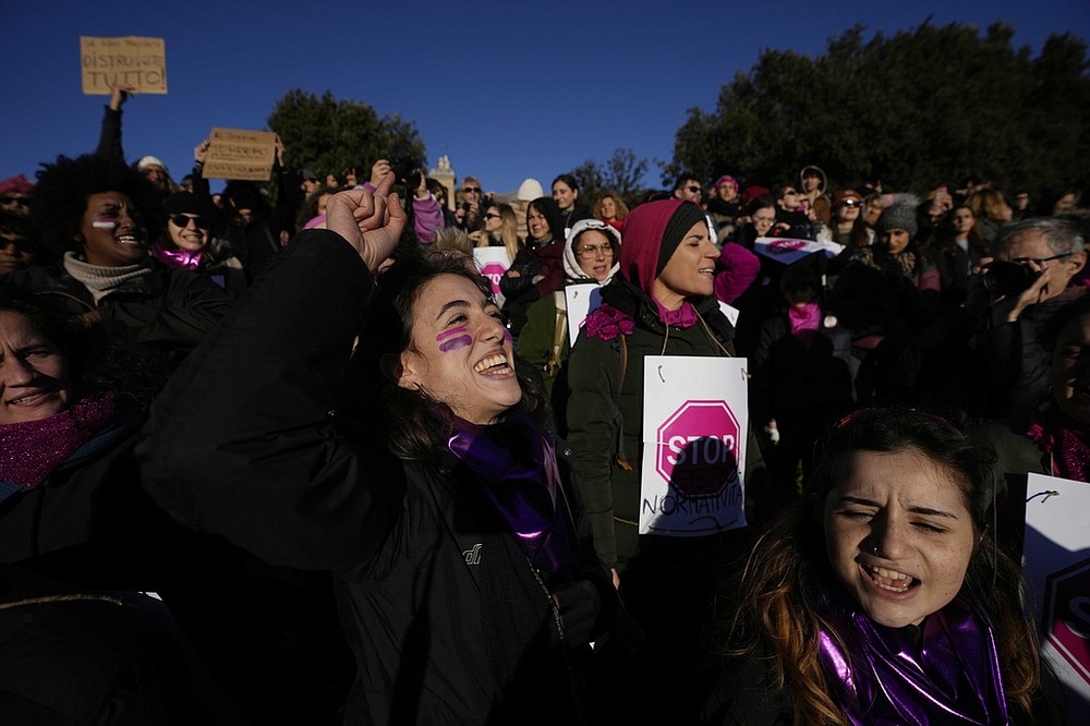 Italians Protest Violence Against Women The Arkansas Democrat Gazette