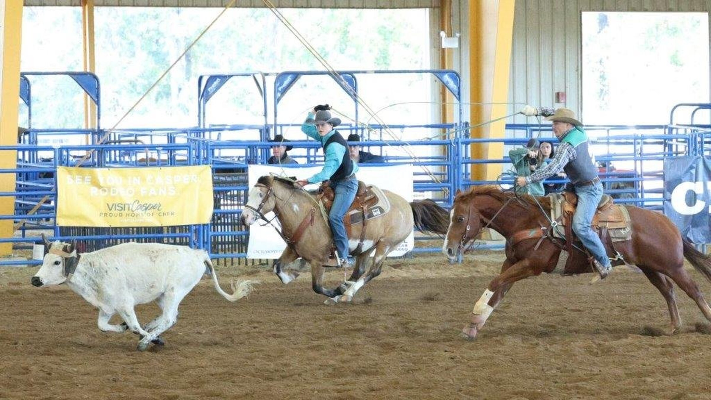 UAM Rodeo team ropes first, second at SAU