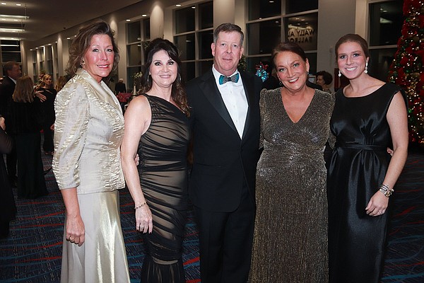 Festively adorned | The Arkansas Democrat-Gazette - Arkansas' Best News Source - Vimarsana News