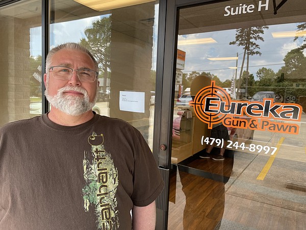 Eureka Springs shop can't sell guns while case in limbo | The Arkansas Democrat-Gazette - Vimarsana News