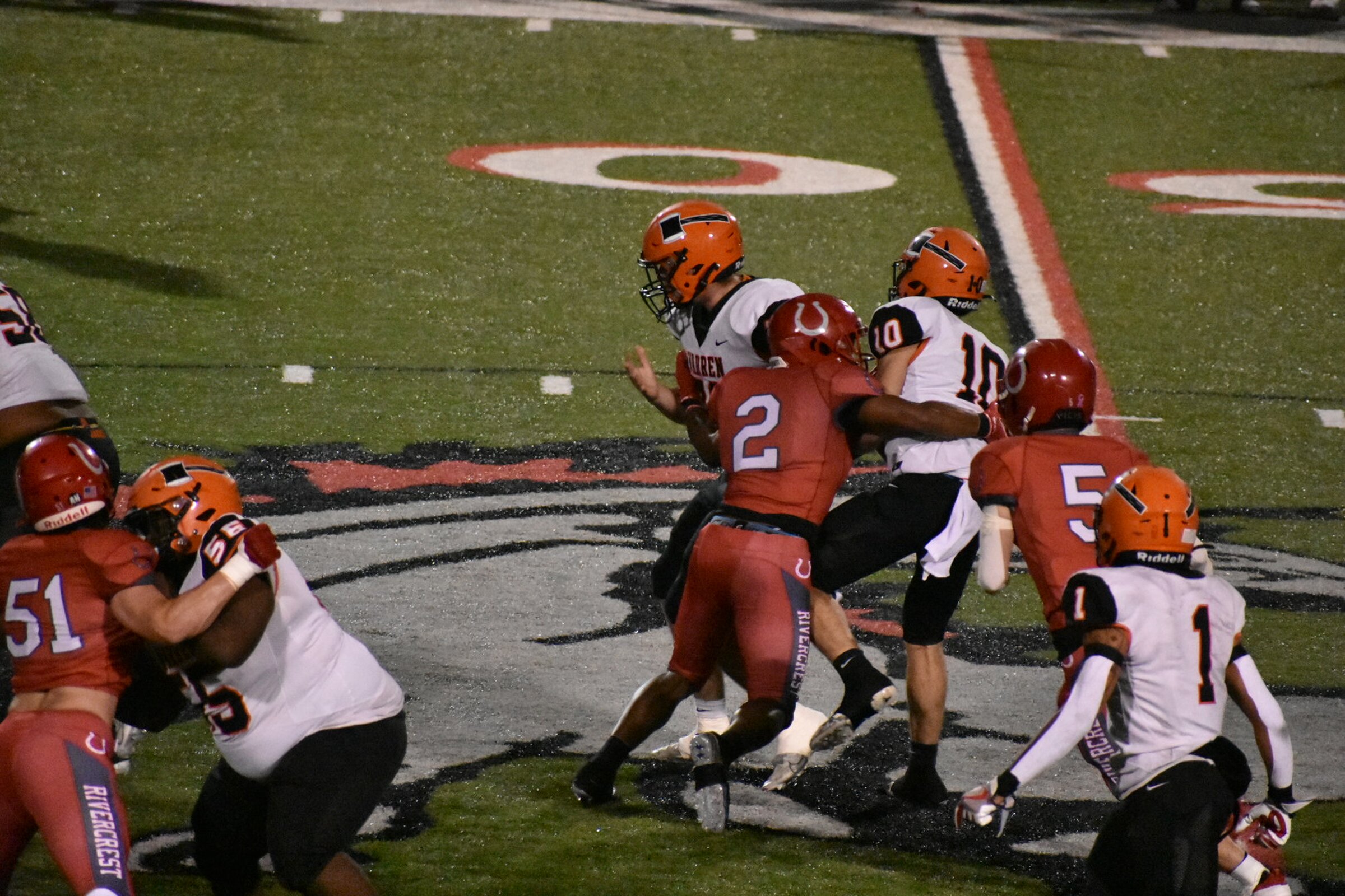Rivercrest defeats Warren, 24-14