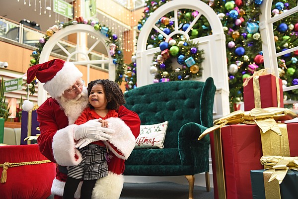 Sensory Santa offers a fun, quieting event | Arkansas Democrat Gazette