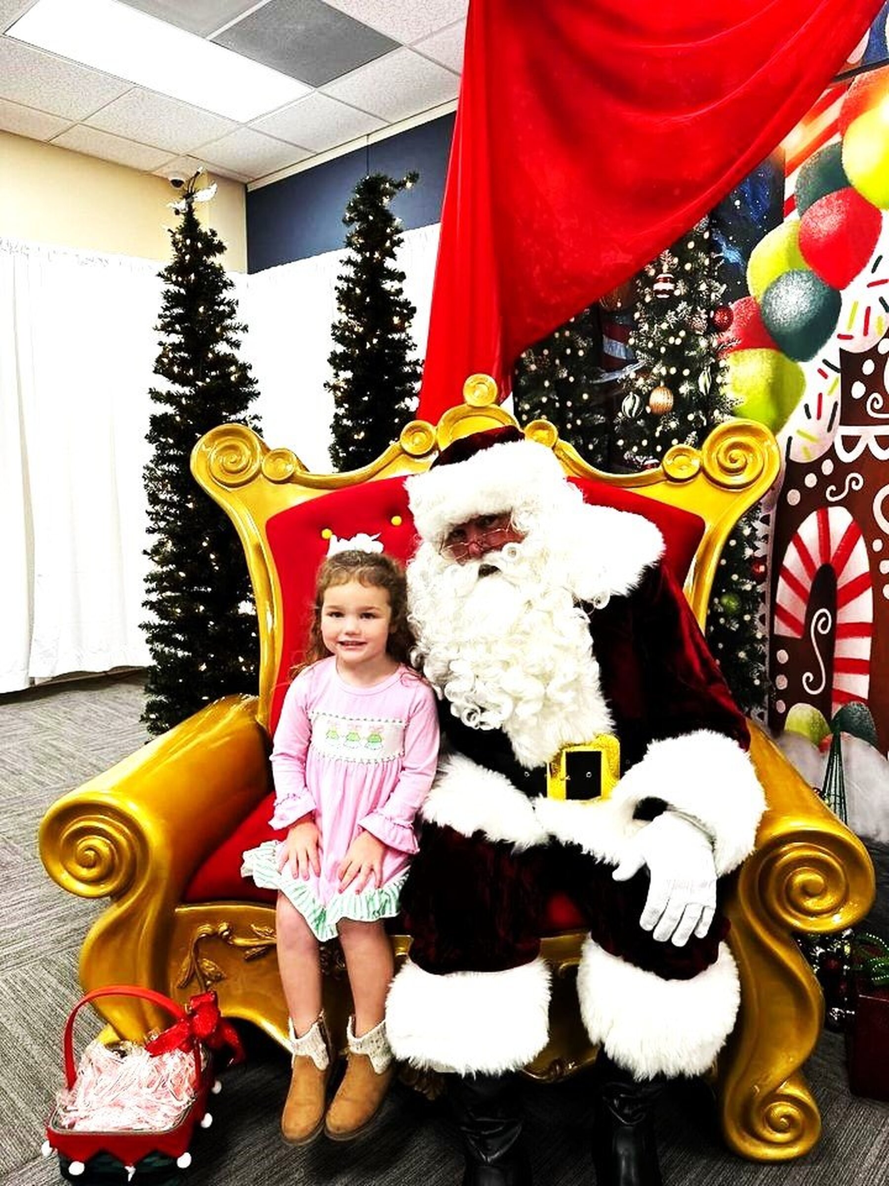 Santa Claus came to White Hall