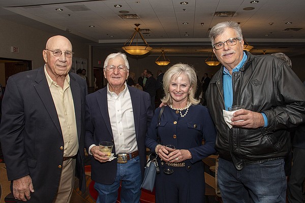 Annual Oaklawn Kick-Off Banquet draws crowd | The Arkansas Democrat-Gazette - Vimarsana News