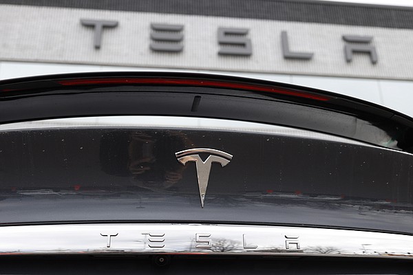 Tesla recalls nearly all vehicles sold in U.S. to fix system that monitors drivers using Autopilot - Vimarsana News