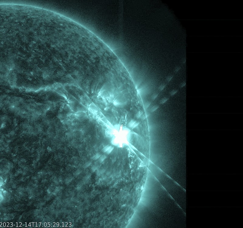 Solar flare captured by NASA's Solar Dynamics Observatory in