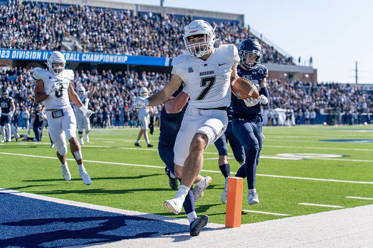 Harding cruises to NCAA Division II football national championship 38 7 The Arkansas Democrat Gazette Arkansas Best News Source