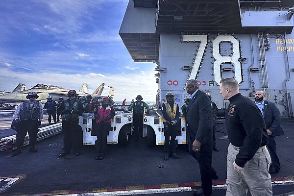 Austin visits Ford aircraft carrier at sea | The Arkansas Democrat-Gazette - Vimarsana News