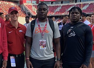 Phd Razorback 4-star linebacker Bradley Shaw commits to Hogs | Northwest Arkansas ...