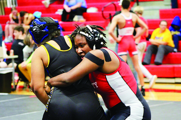 Jefferson City girls win first tourney title in wrestling program history - Vimarsana News
