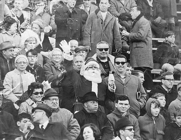 Eagles fans have long turned page on snowball fiasco | Jefferson City News Tribune - Vimarsana News