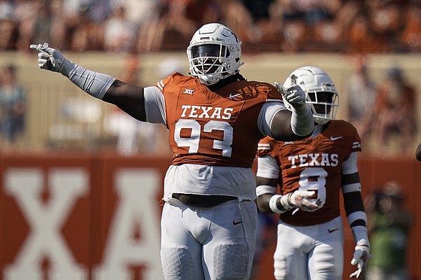 Patience pays off for big Texas DT | Northwest Arkansas Democrat-Gazette - Vimarsana News