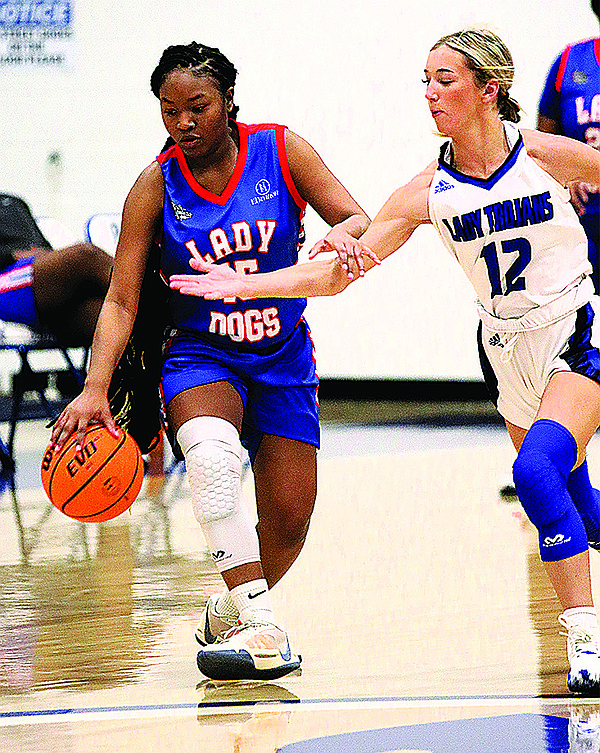 Lady Trojans down Strong in Jammin' at the Jack championship - Vimarsana News