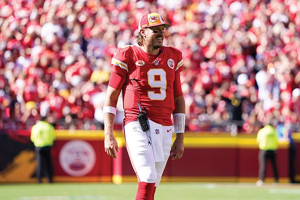 Gabbert gets first start since 2018 as playoff-bound Chiefs face Chargers - Vimarsana News