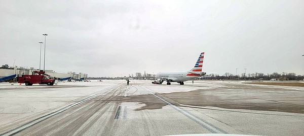 Clinton Foundation official among applicants for seat on Little Rock Airport Commission | The Arkansas Democrat-Gazette - Vimarsana News