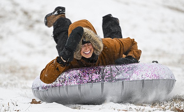 Winter storm hits Arkansas Sunday, continues Monday | Northwest Arkansas Democrat-Gazette - Vimarsana News