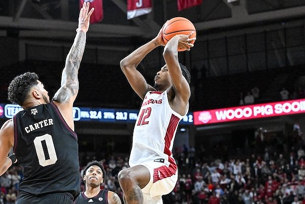 On the Mark: Razorbacks down Aggies with Tramon's last-second shot ...
