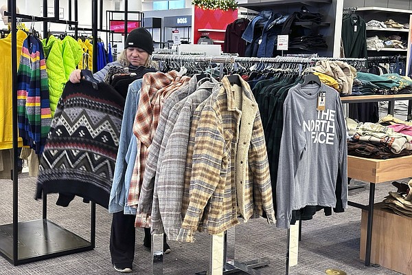 U.S. retail sees rise over holidays | The Arkansas Democrat-Gazette - Arkansas' Best News Source - Vimarsana News