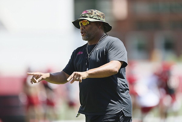 Louisville transfer to visit Arkansas | The Arkansas Democrat-Gazette - Vimarsana News