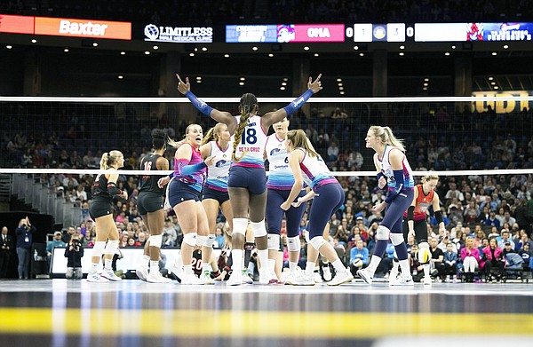 U.S. women's pro volleyball void filled, possibly overflowing, with 3 upstart leagues - Vimarsana News