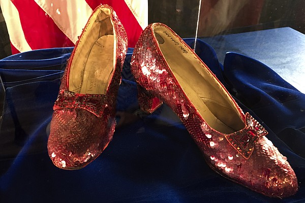 Dying thief who stole 'Wizard of Oz' ruby slippers from the Judy Garland Museum gets no prison time - Vimarsana News