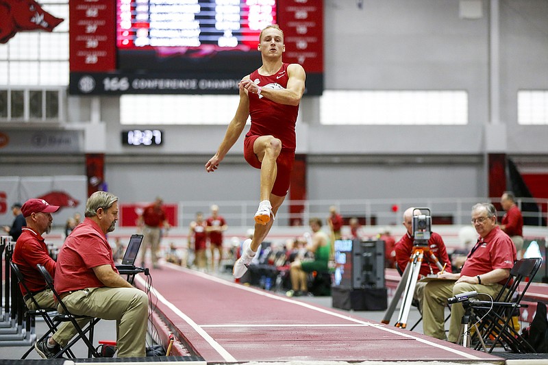 Arkansas dominates the heptathlon at Razorback Invitational Whole Hog