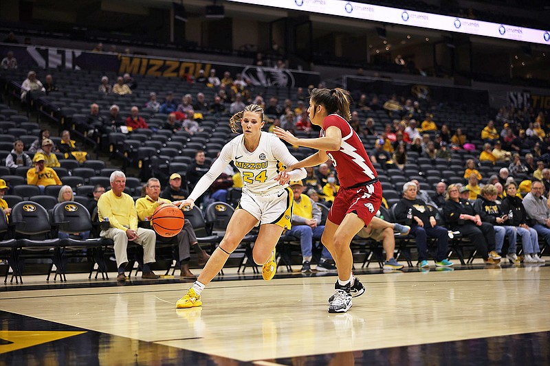 Missouri Women's Basketball Falls To Arkansas | Jefferson City News Tribune