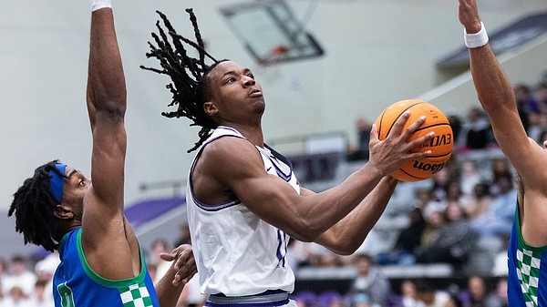 UCA's men stumble from start during loss | The Arkansas Democrat-Gazette - Vimarsana News
