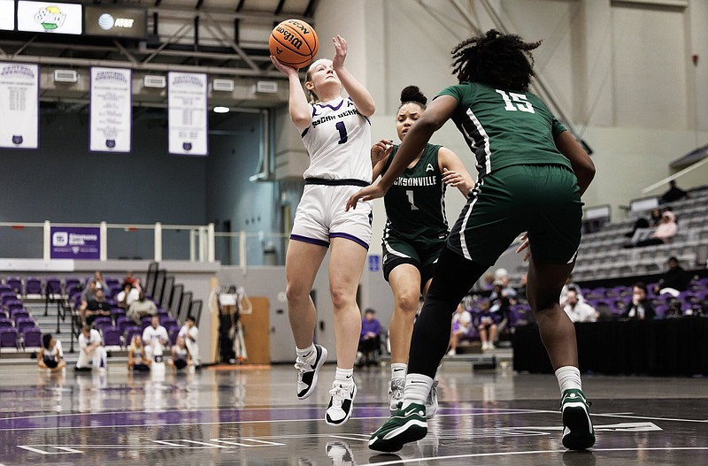 UCA’s Kinley Fisher (1) goes up for a shot Thursday night against Jacksonville at the Farris Center in Conway.
(UCA Athletics photo)