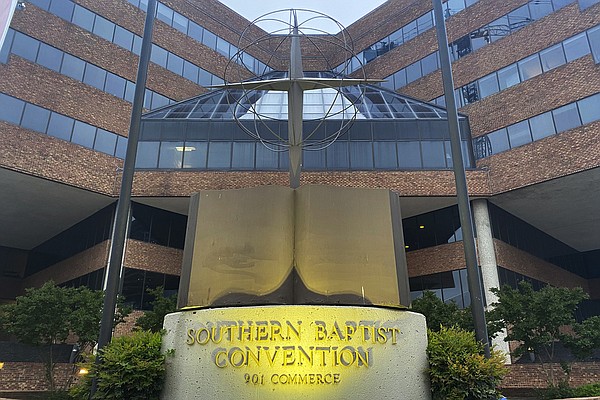 Victims put at risk at church, suit claims | The Arkansas Democrat-Gazette - Vimarsana News