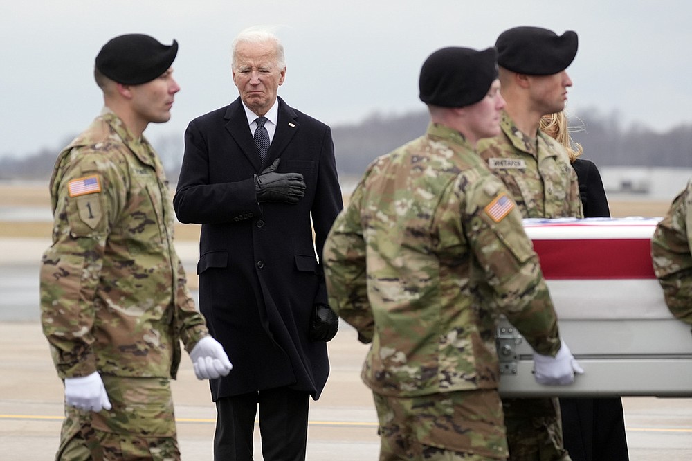 Bidens witness return of fallen soldiers | The Arkansas Democrat ...