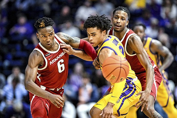 Arkansas men's basketball guard Layden Blocker enters transfer portal ...