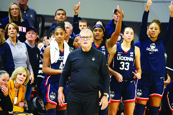 Nearing 1,200th win in 39th season, Auriemma pondering end of career - Vimarsana News