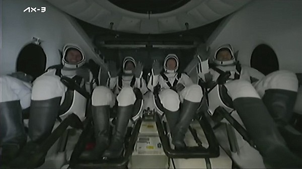 Astronauts return from space station | The Arkansas Democrat-Gazette - Vimarsana News