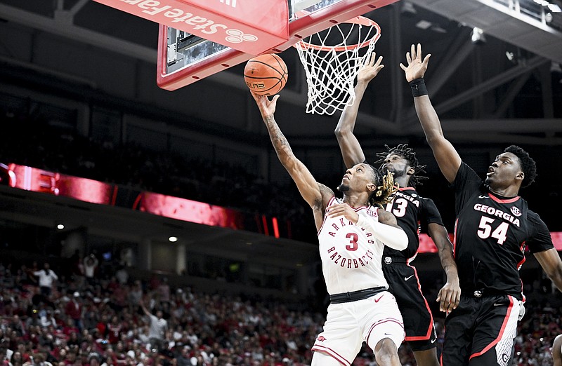 In season of inconsistencies, Arkansas men's basketball's El Ellis may