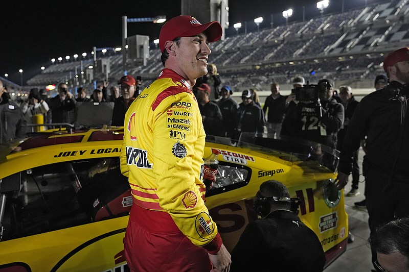 Ford drivers dominate front row of Daytona The Arkansas Democrat