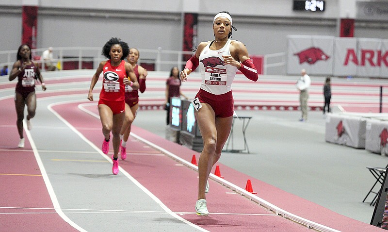 Arkansas seniors Amber Anning (shown) and Rosey Effiong are part of a collection of talented 400-meter sprinters for the Razorback women’s track and field team. Anning is No. 1 in the nation in the 400 with a time of 50.56 seconds. Effiong is No. 6 (51.58). The Razorbacks will host the SEC Indoor Track and Field Championships on Friday and Saturday at the Randal Tyson Track Center in Fayetteville.
(Photos by Arkansas Athletics/Shawn Price)