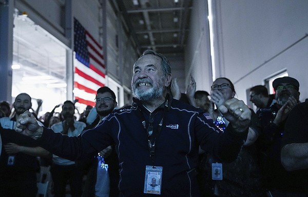 Private lander returns U.S. to moon's surface | The Arkansas Democrat-Gazette - Vimarsana News