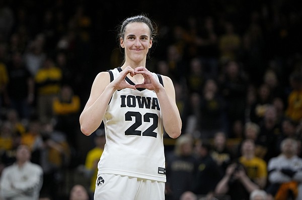 5-at-10: CFP already expanding?, Caitlin cashing in, Weston's W, Tiger's kid turning pro - Vimarsana News