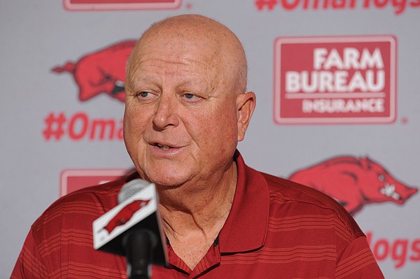 Former Arkansas Pitching Coach Dave Jorn To Speak At Hawgs Illustrated Sports Club Whole Hog