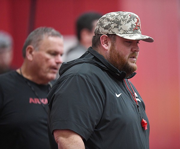 Playing for Pittman, Mateos a no-brainer for transfer O-lineman | The Arkansas Democrat-Gazette - Vimarsana News