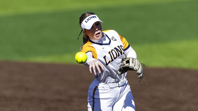 Kaydee Bennett, a freshman infielder for Texas A&M-Commerce, throws during an NCAA softball game in Stephenville, Texas, in this Feb. 17, 2023 file photo. (AP/Brandon Wade)