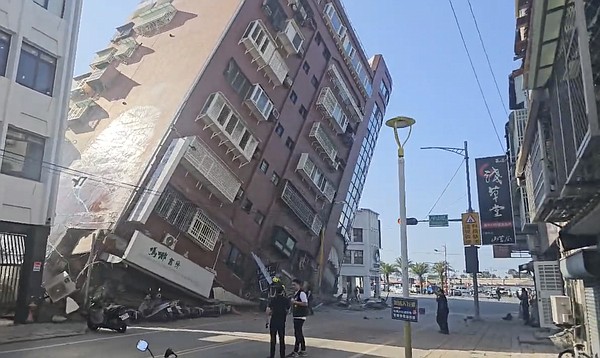 Strongest earthquake in 25 years rocks Taiwan, killing 9 people | Northwest Arkansas Democrat-Gazette - Vimarsana News