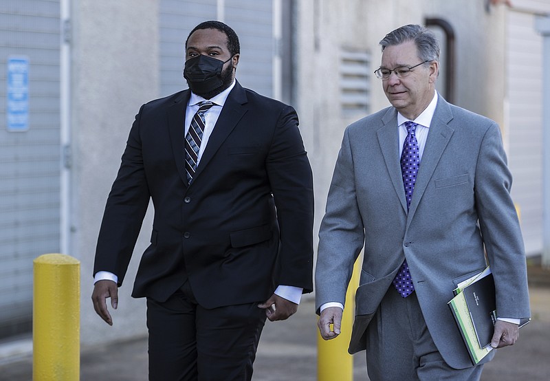 Police officers' trial on civil rights charges in Tyre Nichols death to ...