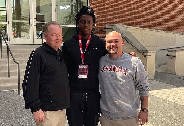 Arkansas quarterback target ‘can’t wait to come back’ after visit | Arkansas Democrat Gazette