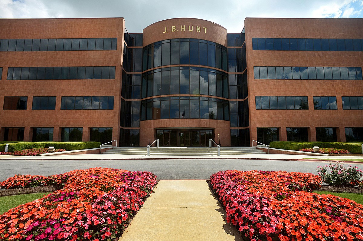 J.B. Hunt Transport approved for dual listing on Nasdaq Texas, Nasdaq Global exchanges